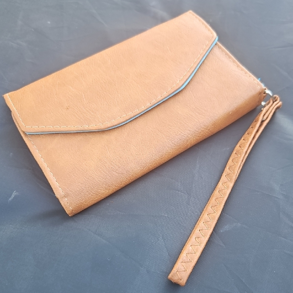 Tan & Turquoise Wallet Wristlet